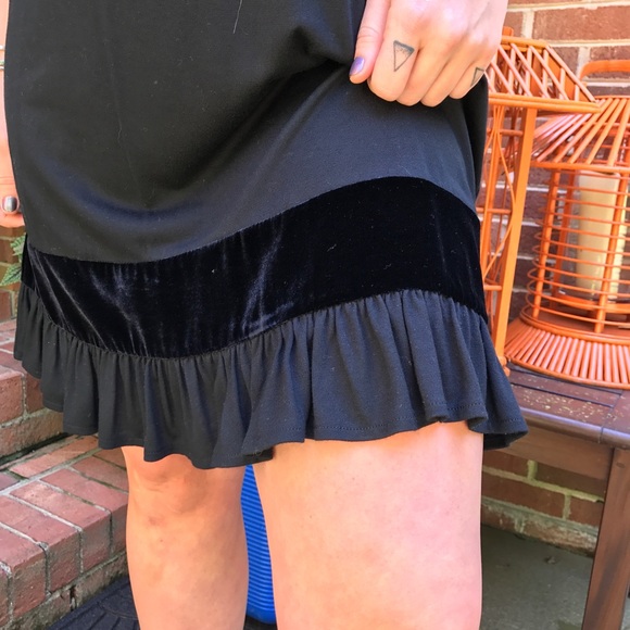 Dress - Picture 4 of 5